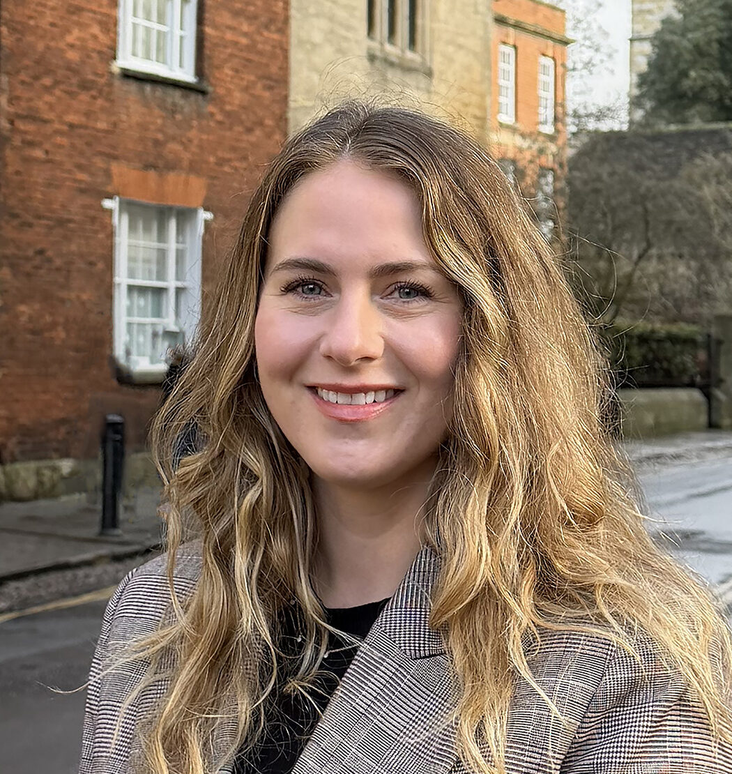 Jordana Armnstrong photo